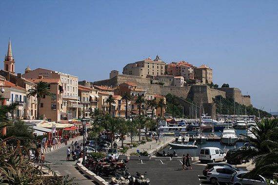 Calvi, Corsica. Foto: Lori Branham/flickr
